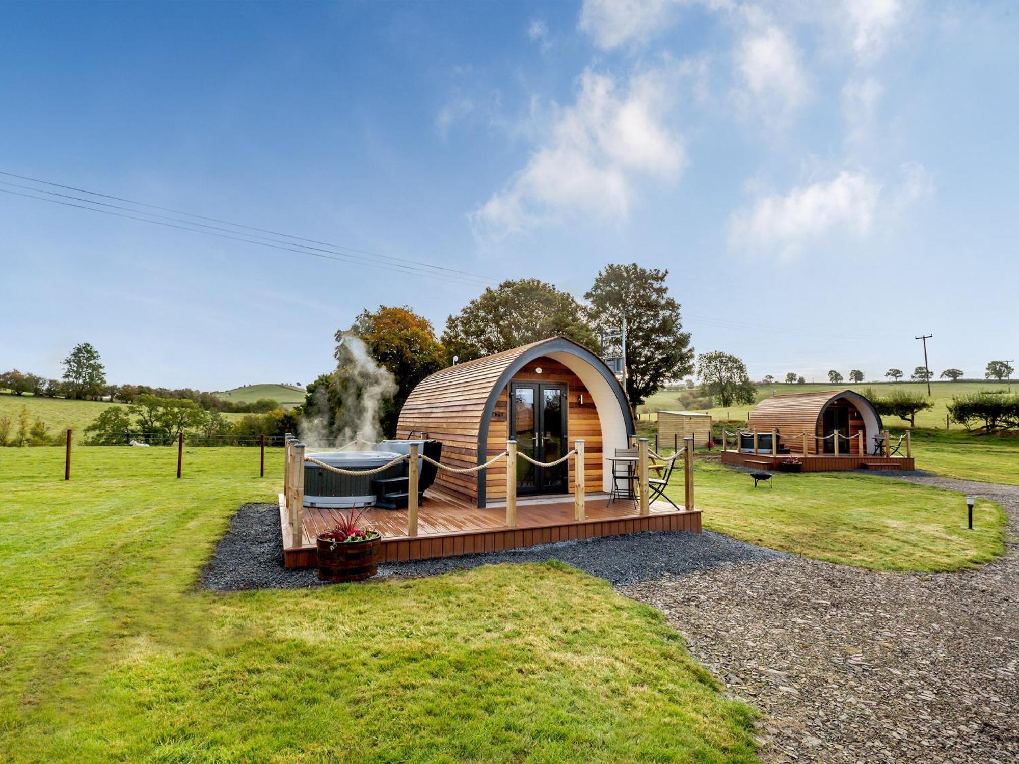 Chestnut-Uk36261 Villa Llanfair Caereinion Luaran gambar